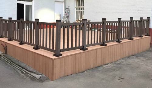 Ограждения Holzhof WoodStyle с тиснением "под дерево", венге (комплект в коробке) Ограждения Holzhof WoodStyle с тиснением "под дерево", венге (комплект в коробке)