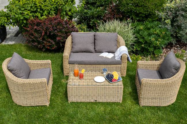 "Кон Панна" столик журнальный из искусственного ротанга, цвет соломенный "Кон Панна" столик журнальный из искусственного ротанга, цвет соломенный